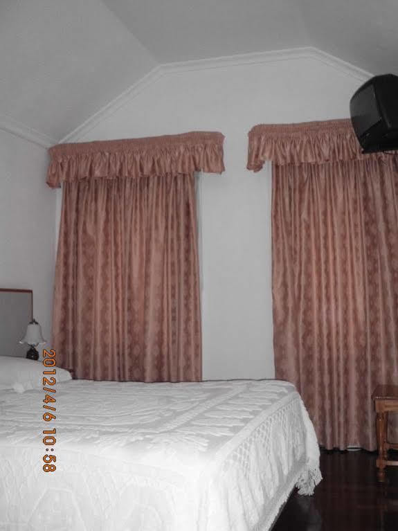 Florinda Bed & Breakfast Кавес Екстериор снимка